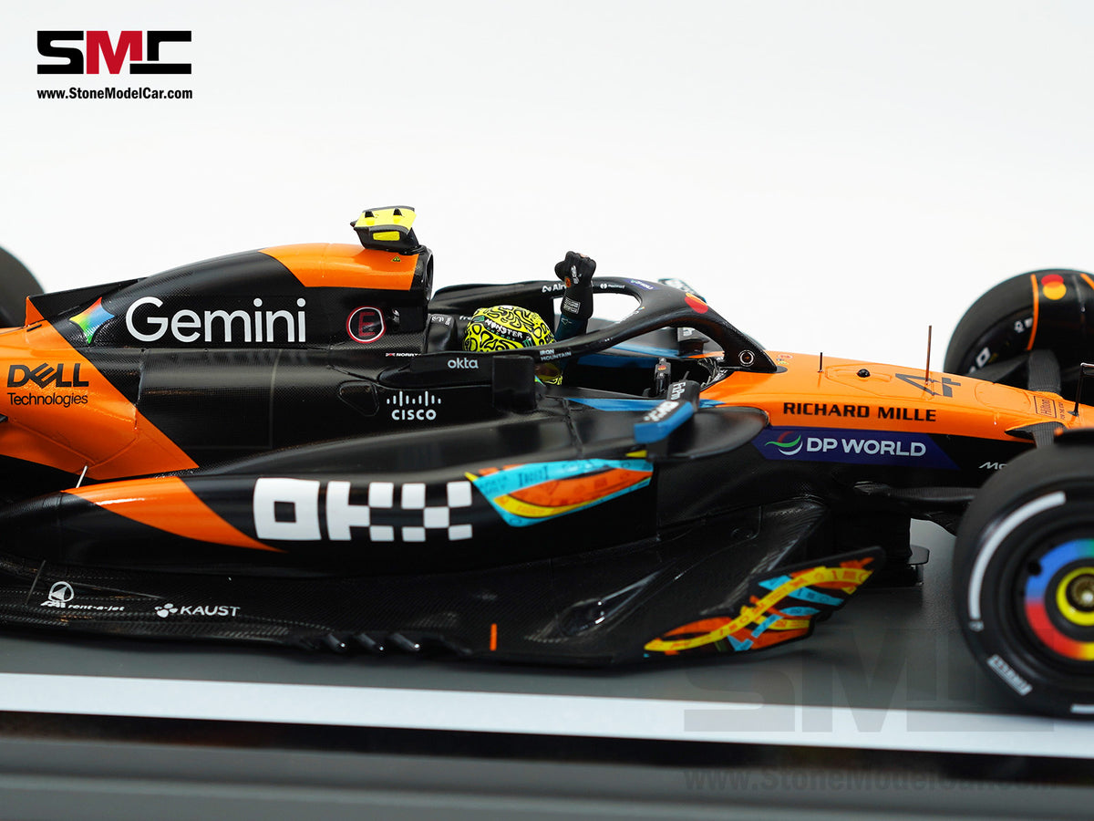 McLaren F1 MCL39 #4 Lando Norris Abu Dhabi GP 2025 World Champion 1:18 Spark 18S1118