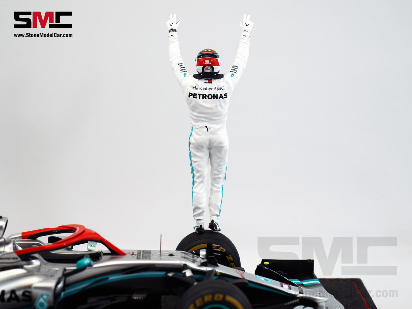 Mercedes AMG F1 W10 #44 Lewis Hamilton Monaco GP 2019 World Champion 1:18 Spark Figure Edition
