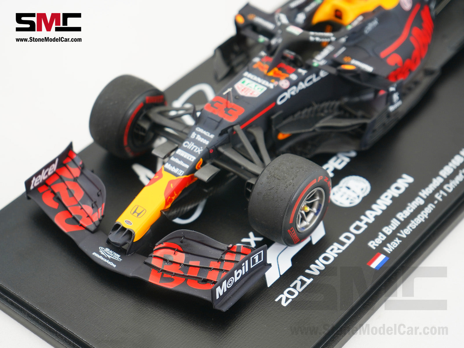 2021 F1 World Champion #33 Max Verstappen Red Bull RB16B Abu
