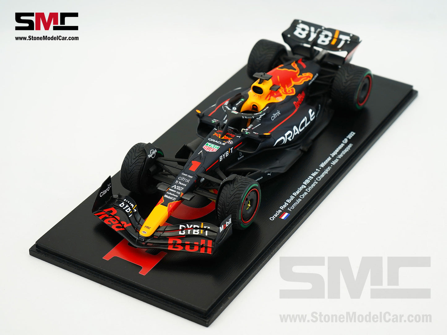 2022 World Champion #1 Max Verstappen Red Bull F1 RB18 Winner Japan GP Spark 1:18 Figure Special