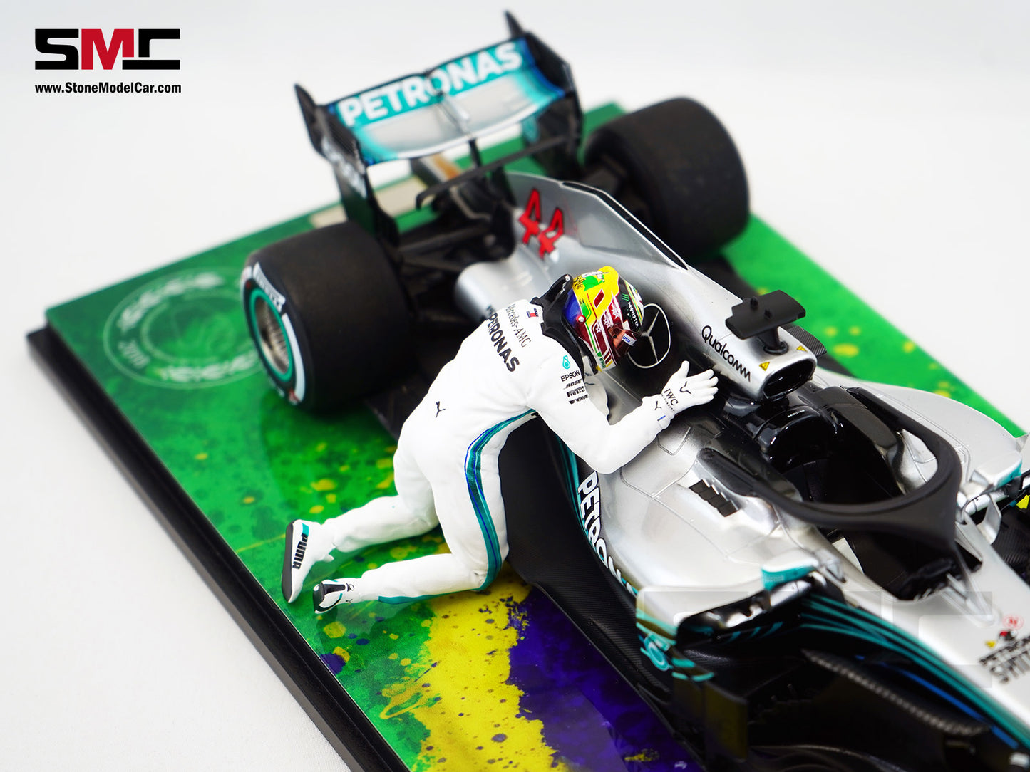 Mercedes AMG F1 W09 #44 Lewis Hamilton Brazil GP 2018 World Champion Spark 1:18 Figure Edition