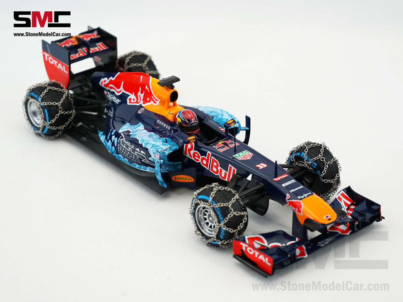 Pre-Owned] Red Bull F1 RB7 #33 Max Verstappen Sneeuw Snow