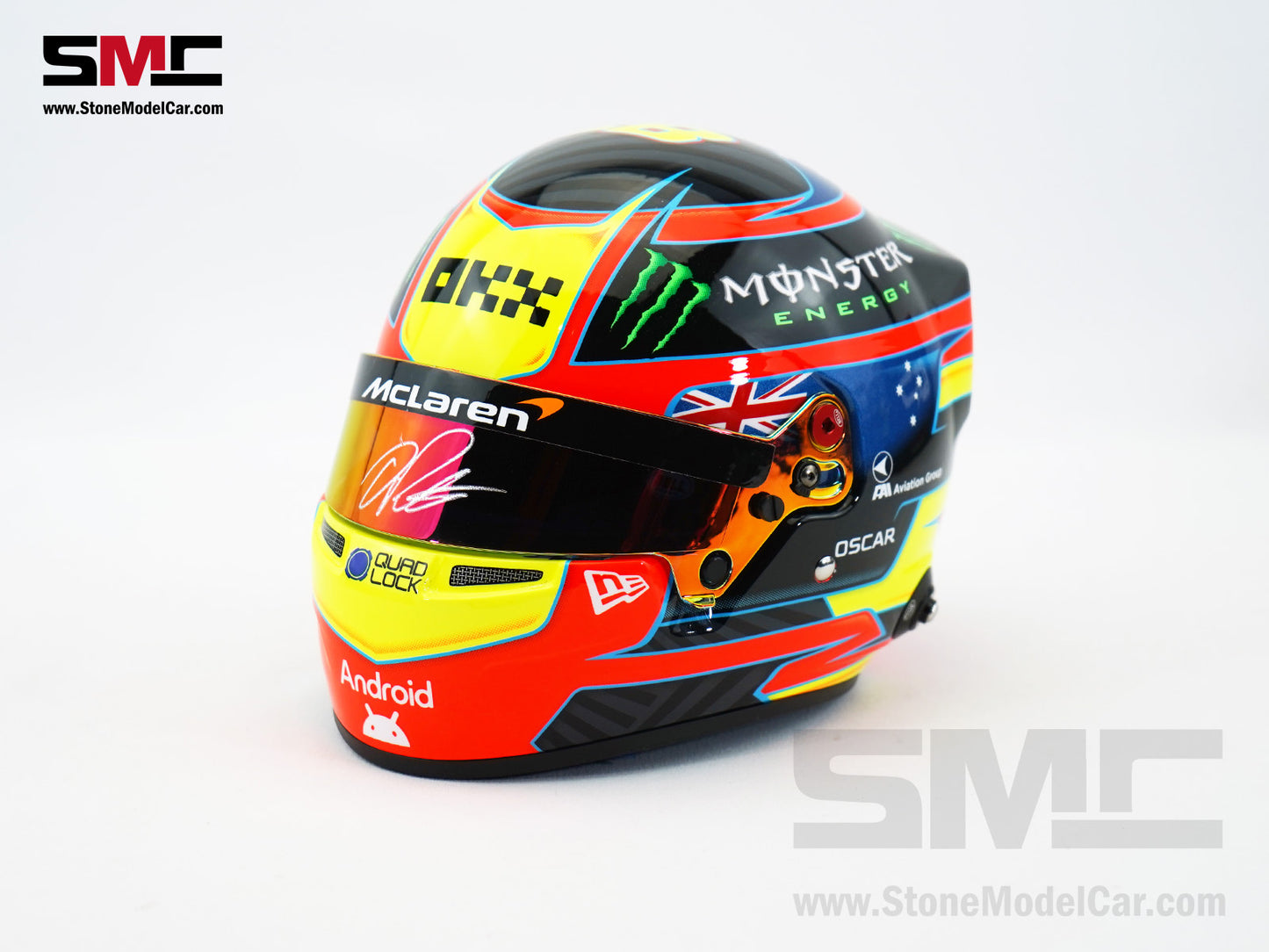 McLaren F1 MCL39 #81 Oscar Piastri Season 2025 BELL 1:2 Official Signed Helmet