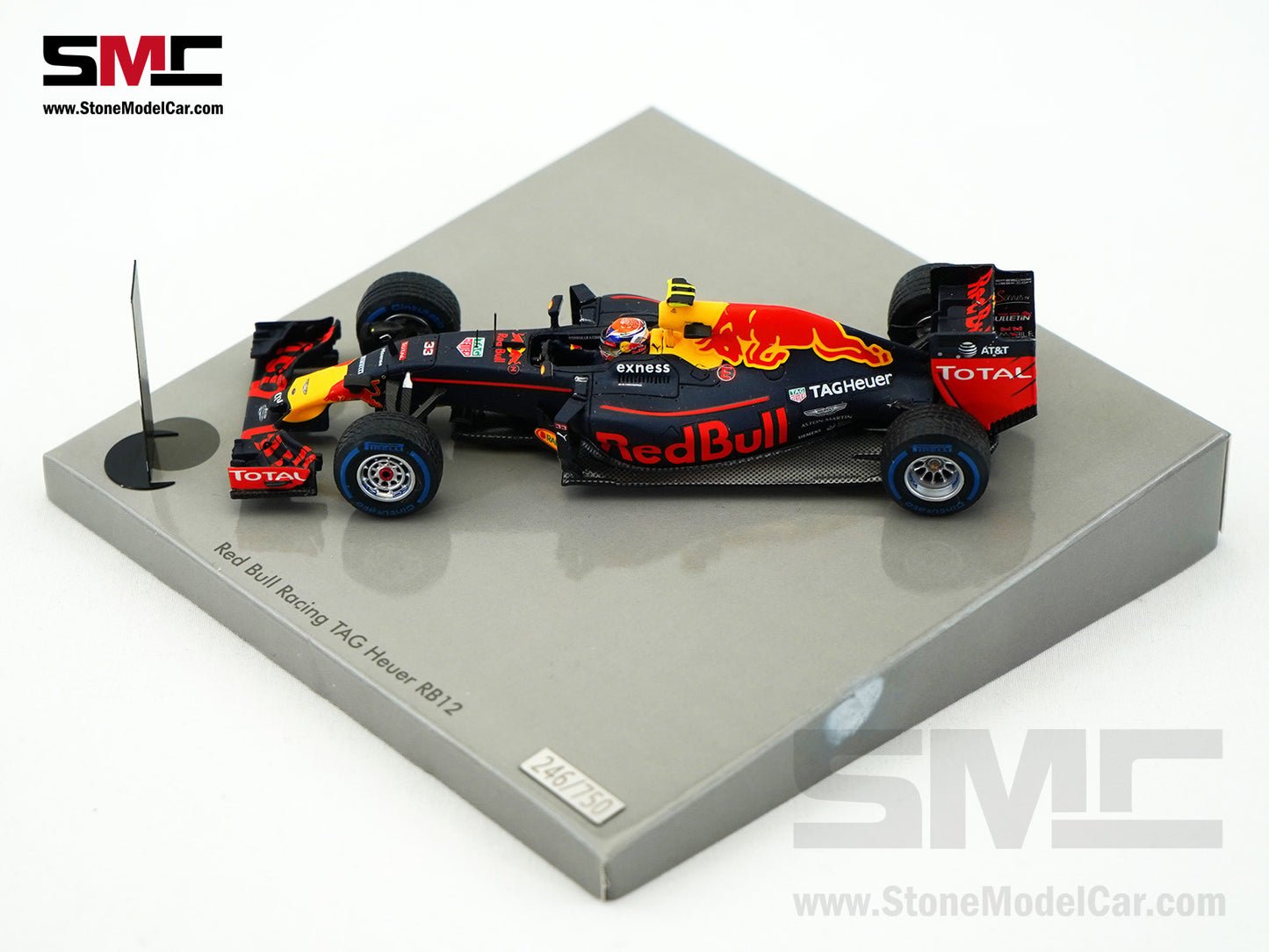 Red Bull F1 RB12 #33 Max Verstappen Brazil GP 3rd Place Podium 2016 1:43 Spark Special Edition