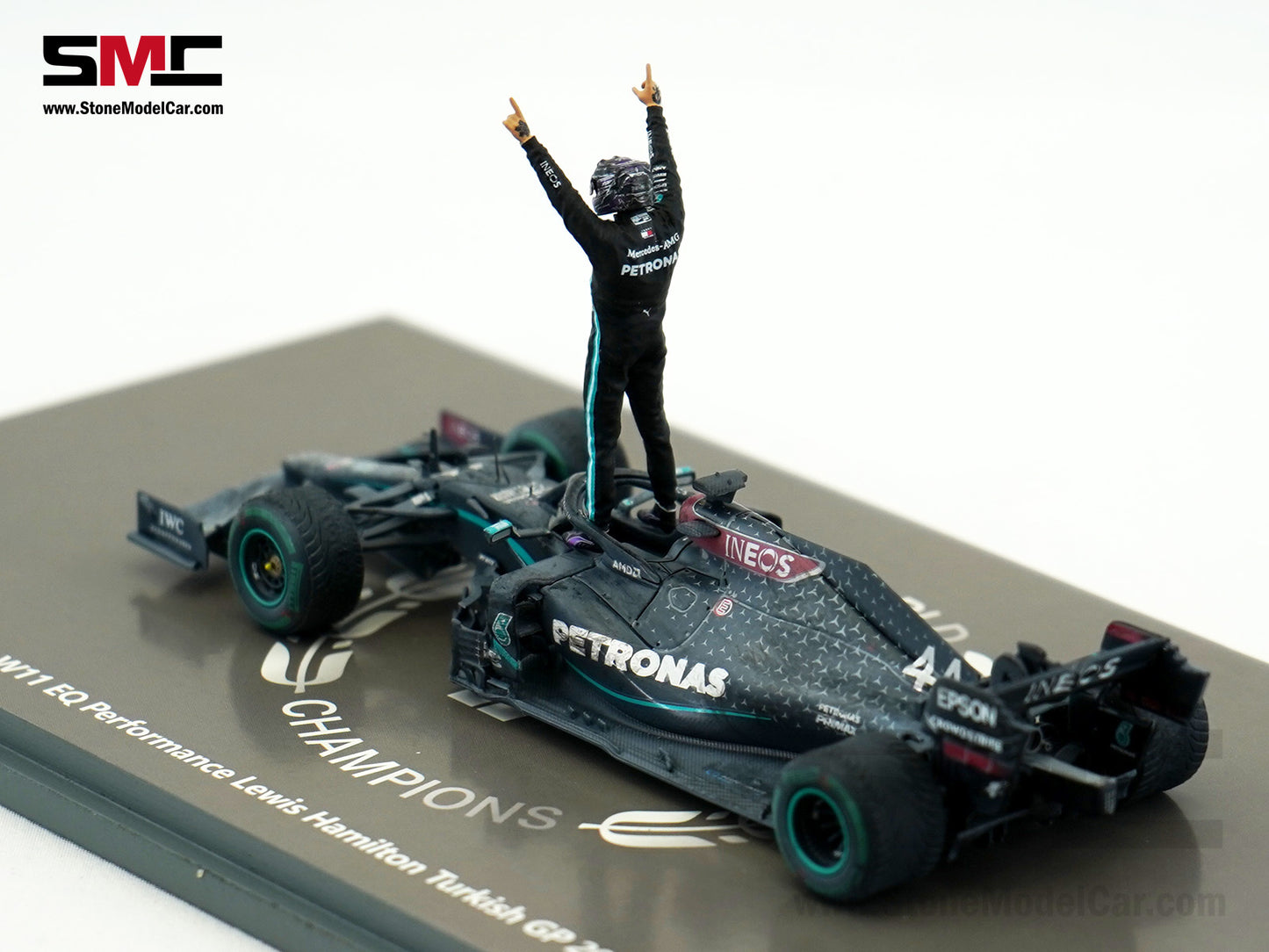 Mercedes F1 W11 #44 Lewis Hamilton Turkey GP 2020 7x World Champion 1:43 Spark Figure Special Edition
