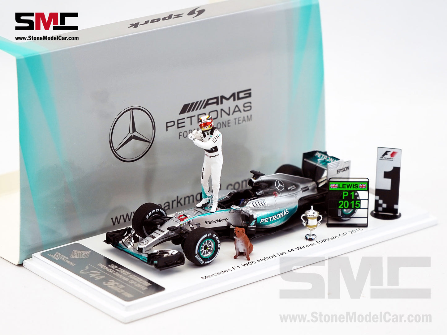 Mercedes F1 W06 #44 Lewis Hamilton Bahrain GP 2015 3x World Champion 1:43 Spark Special Figure Edition