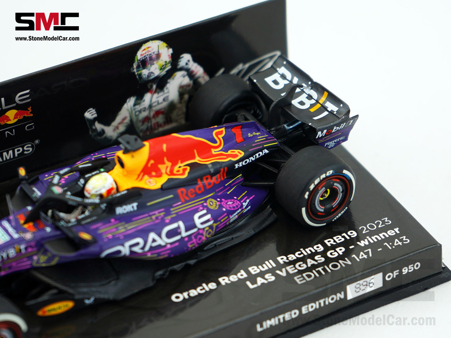 Red Bull F1 RB19 #1 Max Verstappen Winner US Las Vegas GP 2023 World Champion 1:43 MINICHAMPS
