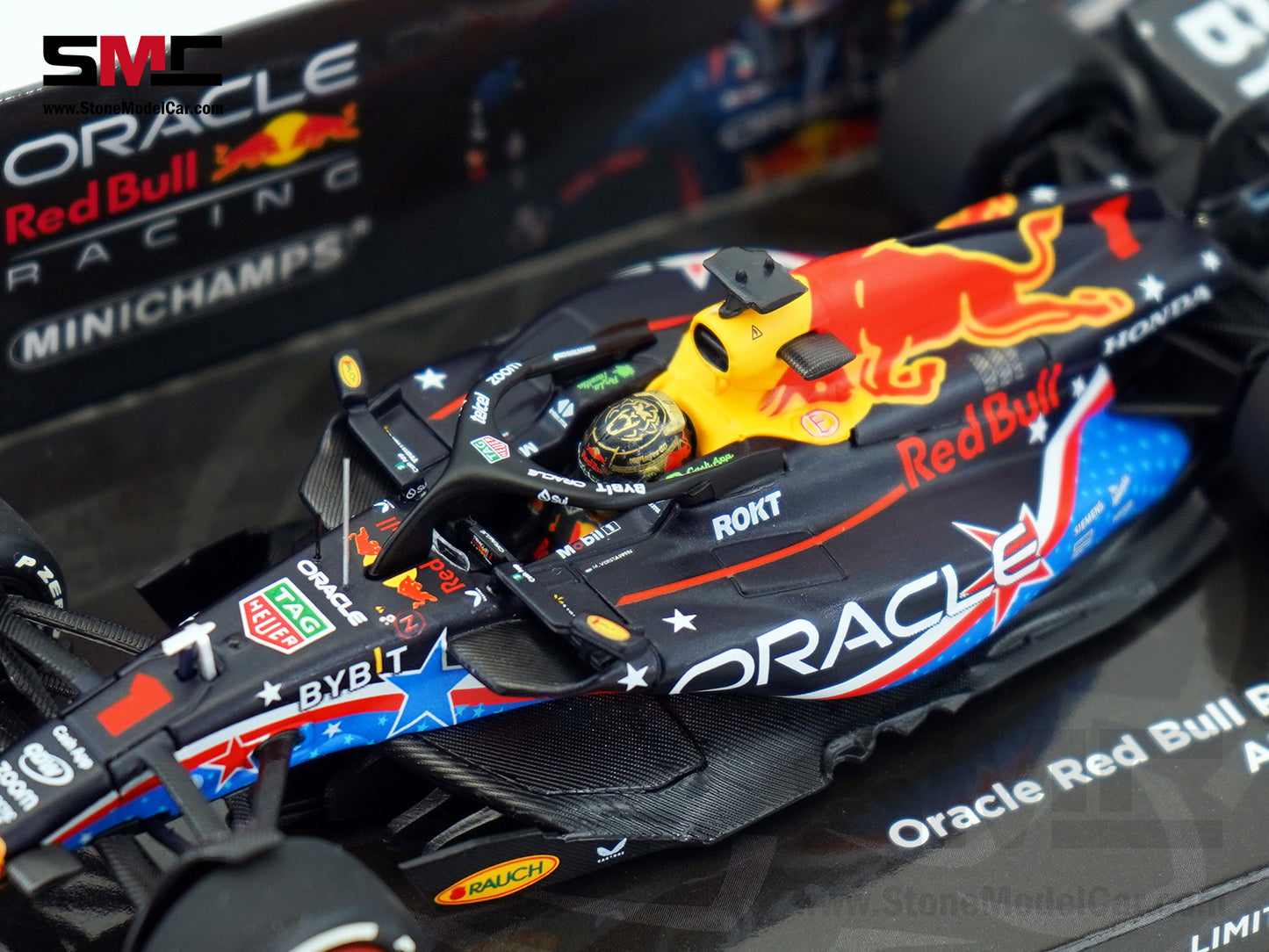 Red Bull F1 RB19 #1 Max Verstappen Winner US Austin GP 2023 World Champion 1:43 MINICHAMPS