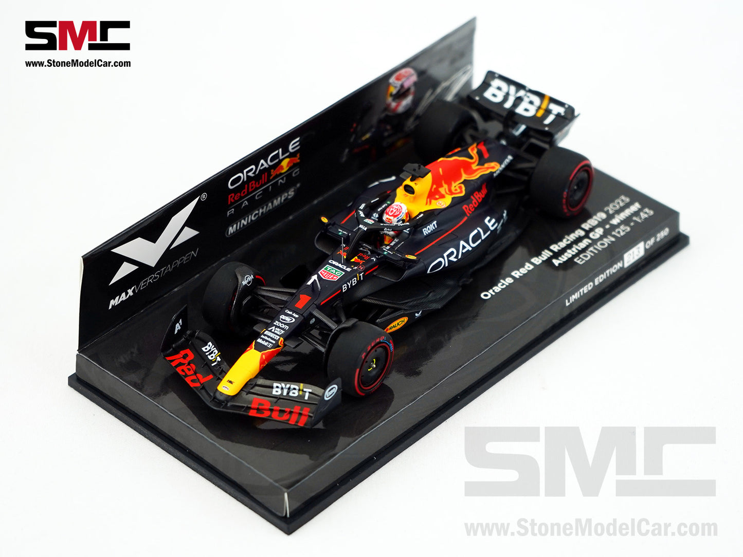 Red Bull F1 RB19 #1 Max Verstappen Winner Austrian GP 2023 World Champion 1:43 MINICHAMPS