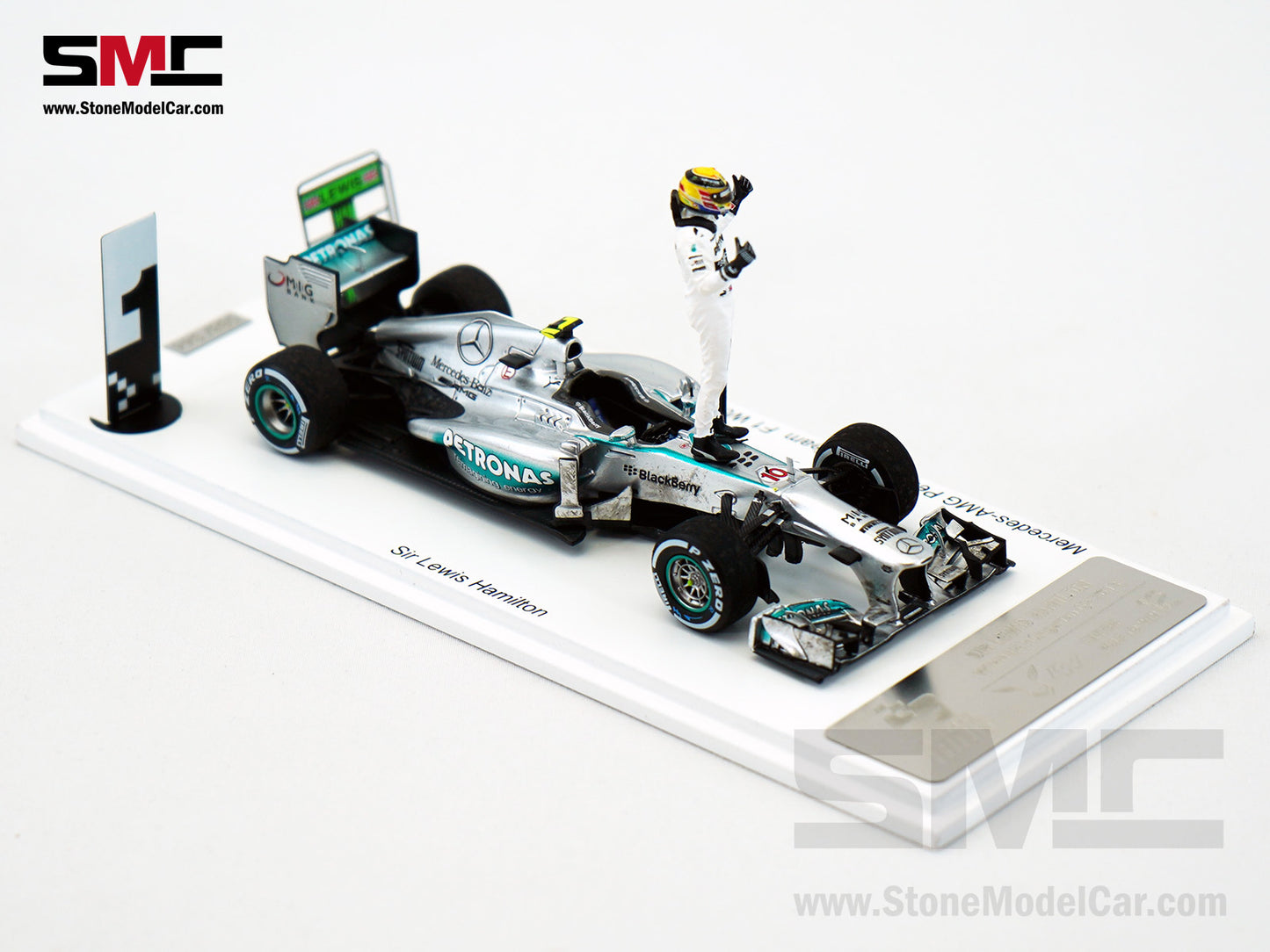 2013 F1 W04 #10 Lewis Hamilton Hungary GP 1st Win with Mercedes 1:43 Spark Special Figure Edition