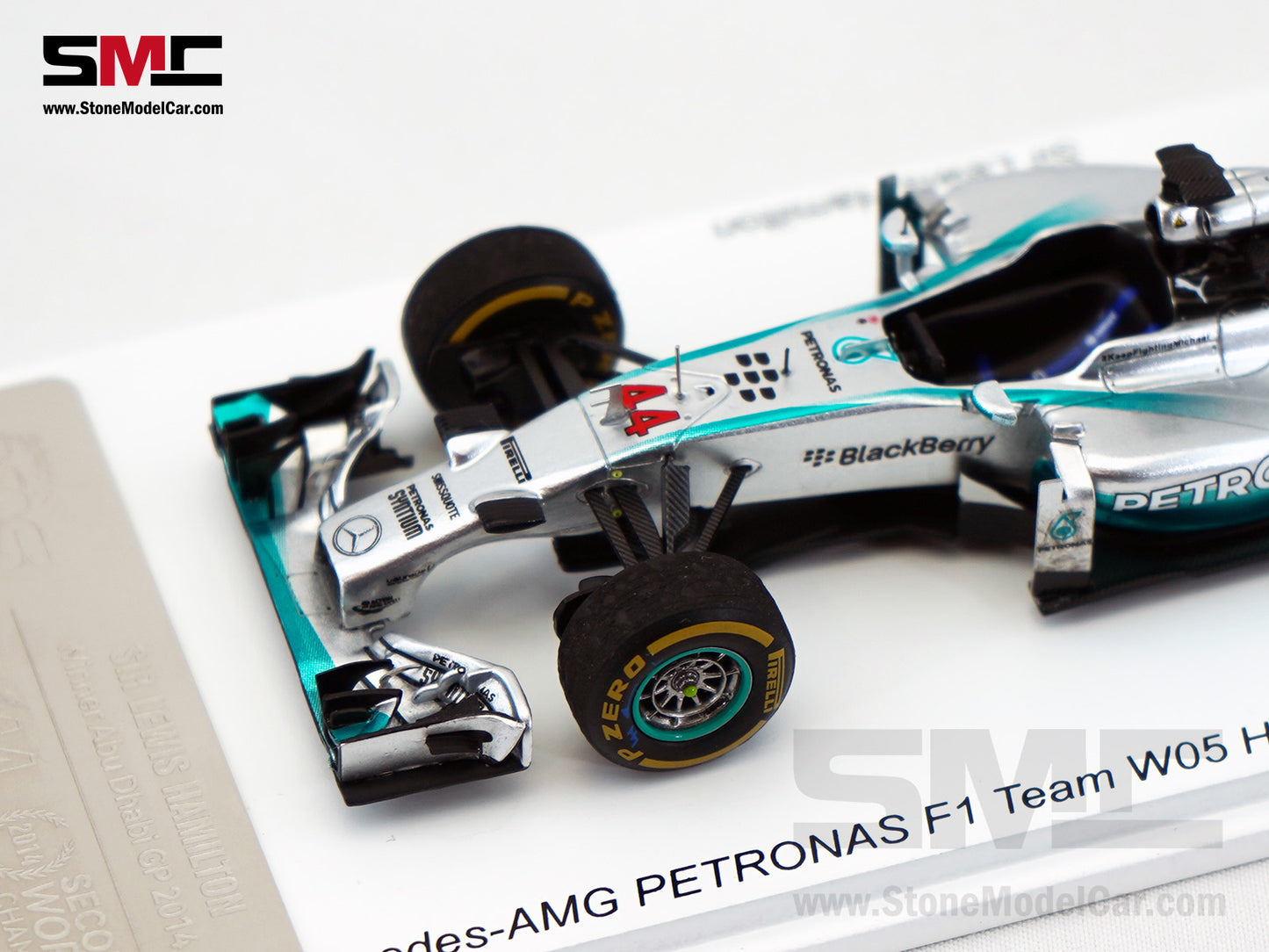 Mercedes F1 W05 #44 Lewis Hamilton Abu Dhabi GP 2014 World Champion 1:43 Spark Special Figure Edition