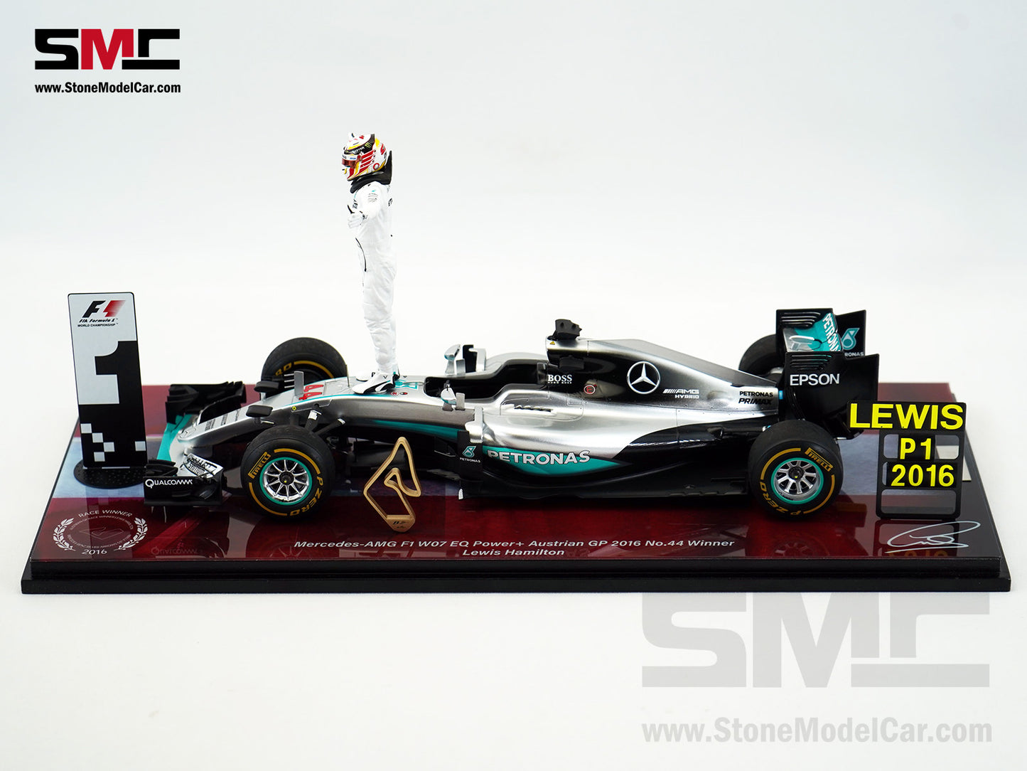 Mercedes F1 W07 #44 Lewis Hamilton Austrian GP 2016 Winner 7x World Champion 1:18 Spark Figure Edition