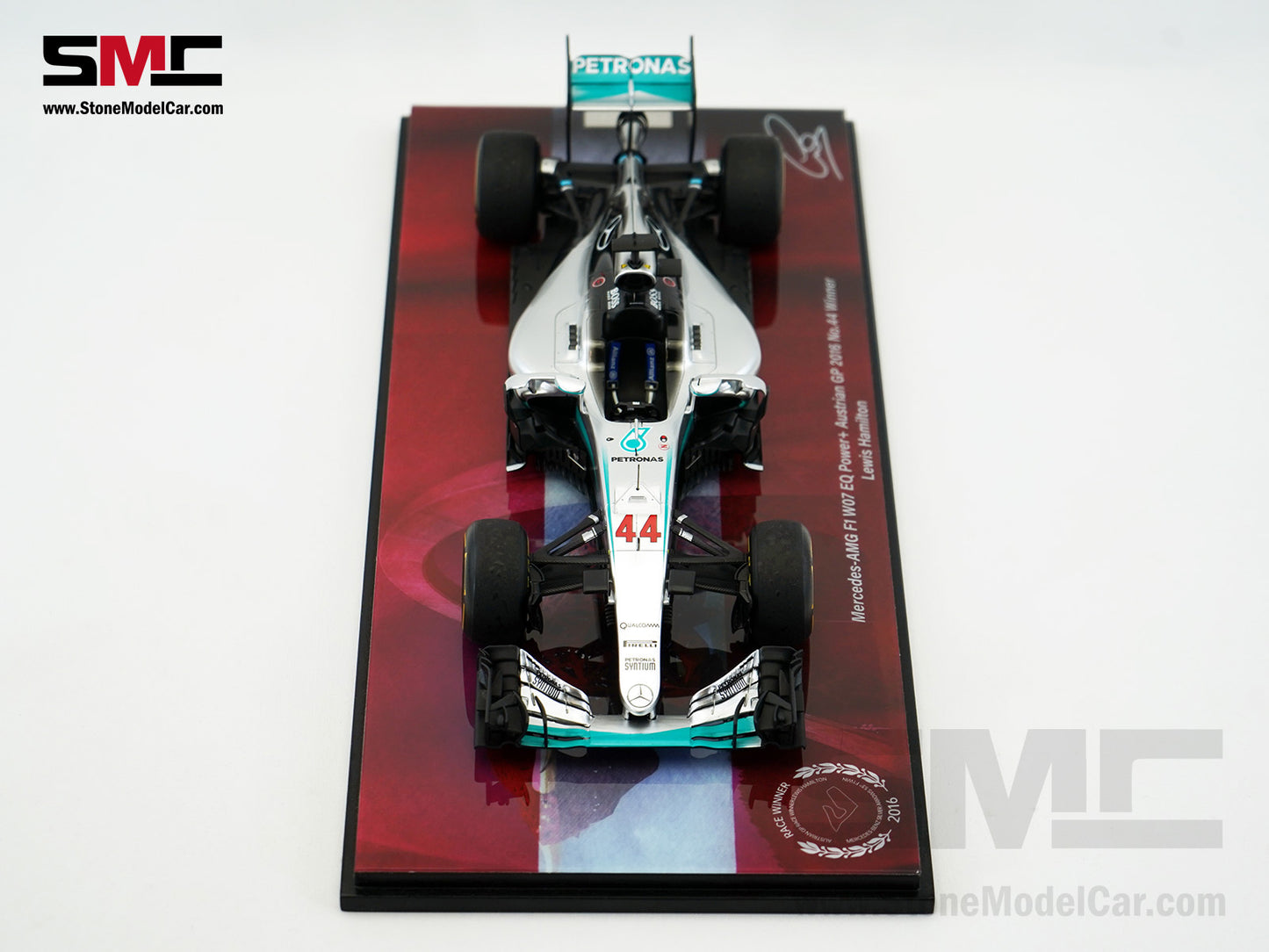 Mercedes F1 W07 #44 Lewis Hamilton Austrian GP 2016 Winner 7x World Champion 1:18 Spark Figure Edition