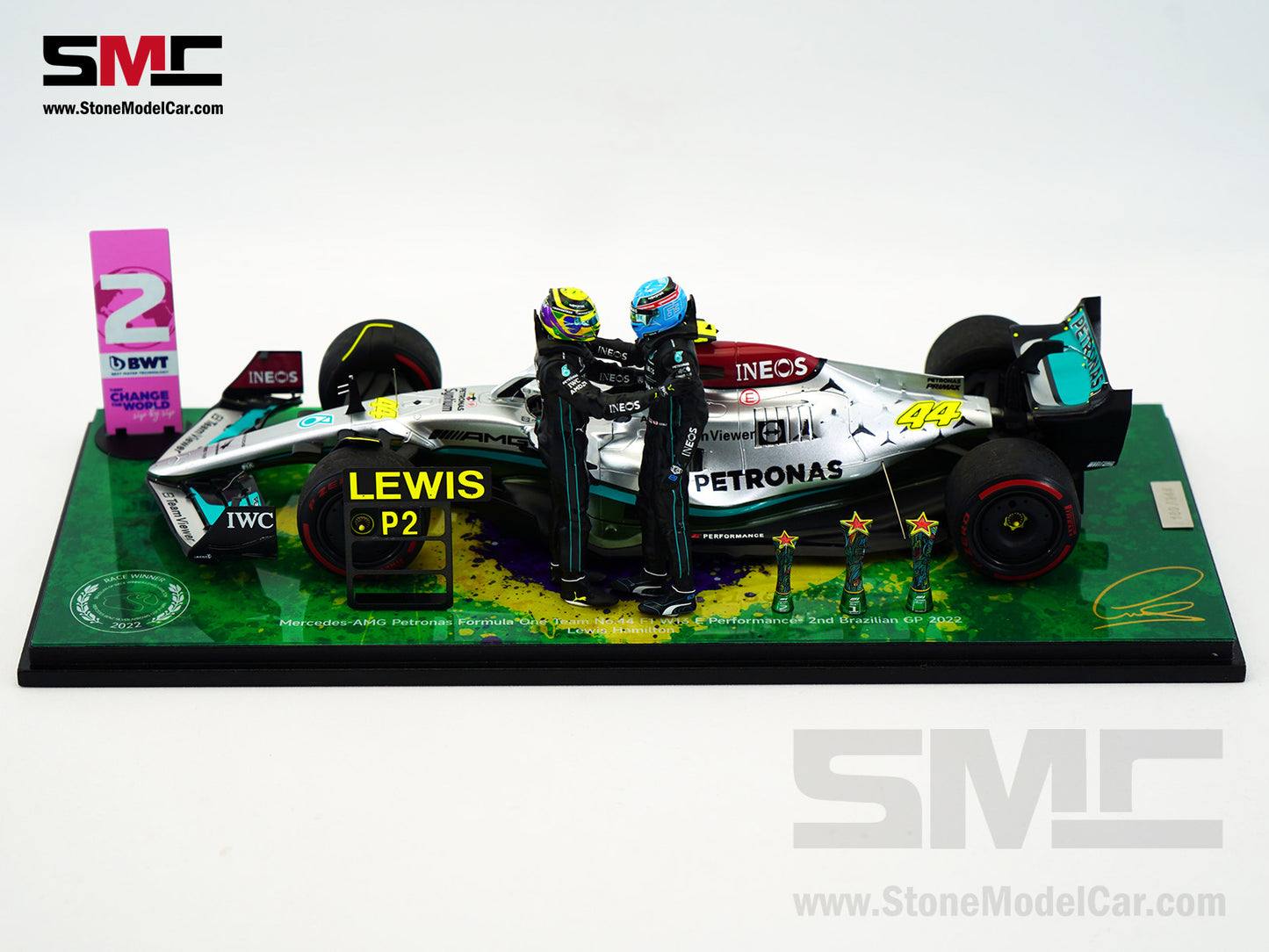 Mercedes F1 W13 #44 7x World Champion Lewis Hamilton Brazil GP 2022 Spark 1:18 Special Figure Edition