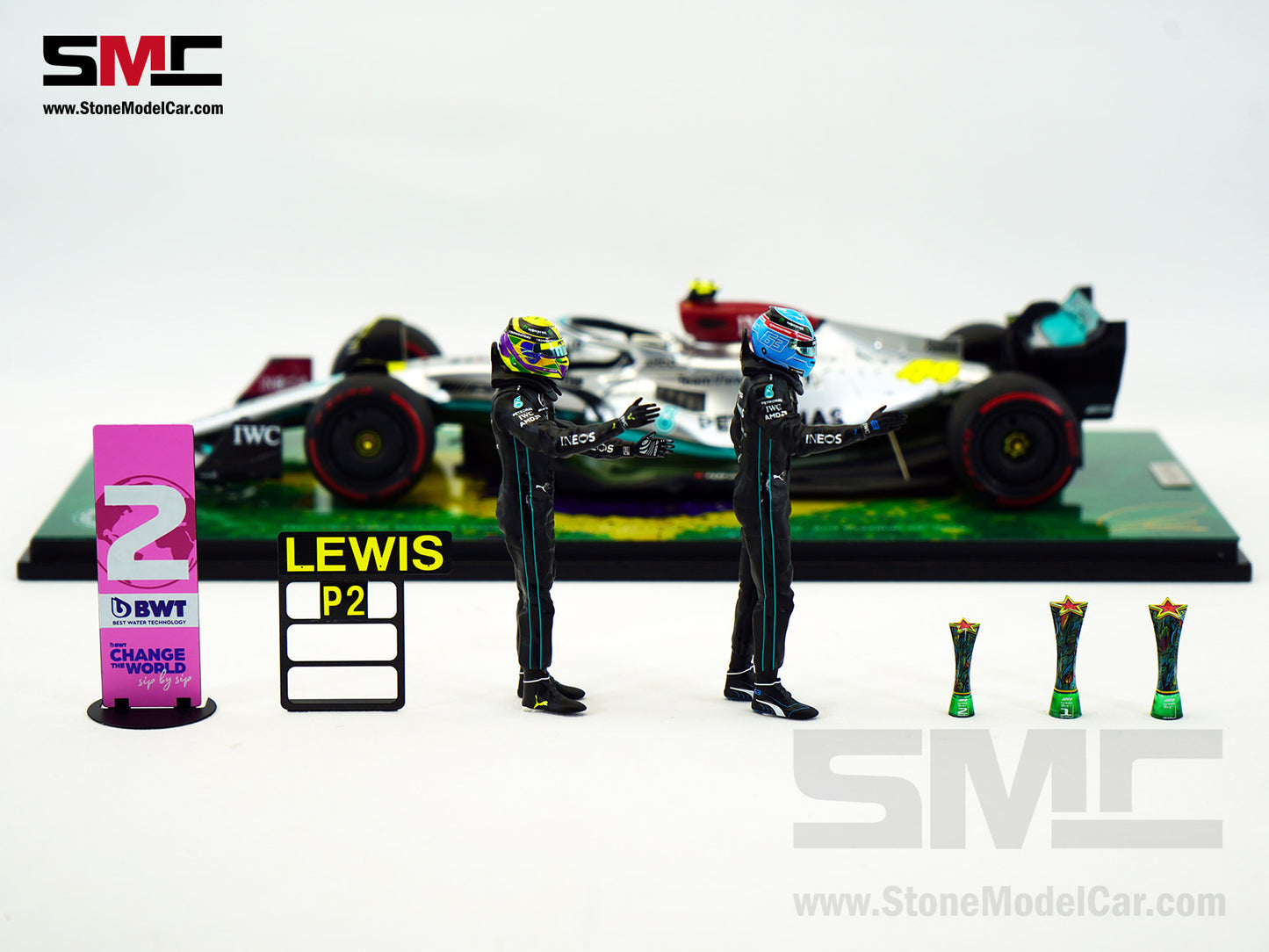 Mercedes F1 W13 #44 7x World Champion Lewis Hamilton Brazil GP 2022 Spark 1:18 Special Figure Edition