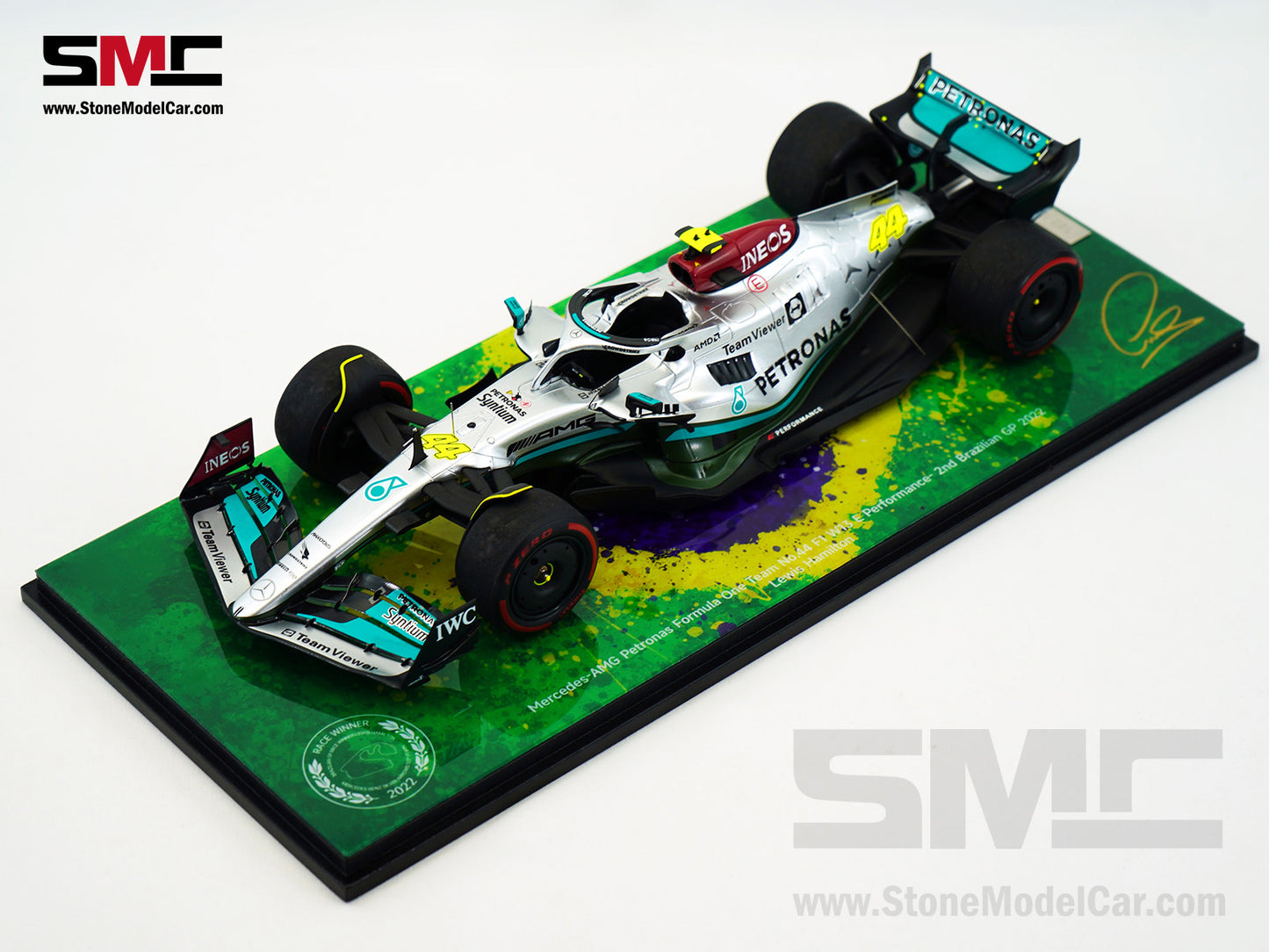 Mercedes F1 W13 #44 7x World Champion Lewis Hamilton Brazil GP 2022 Spark 1:18 Special Figure Edition