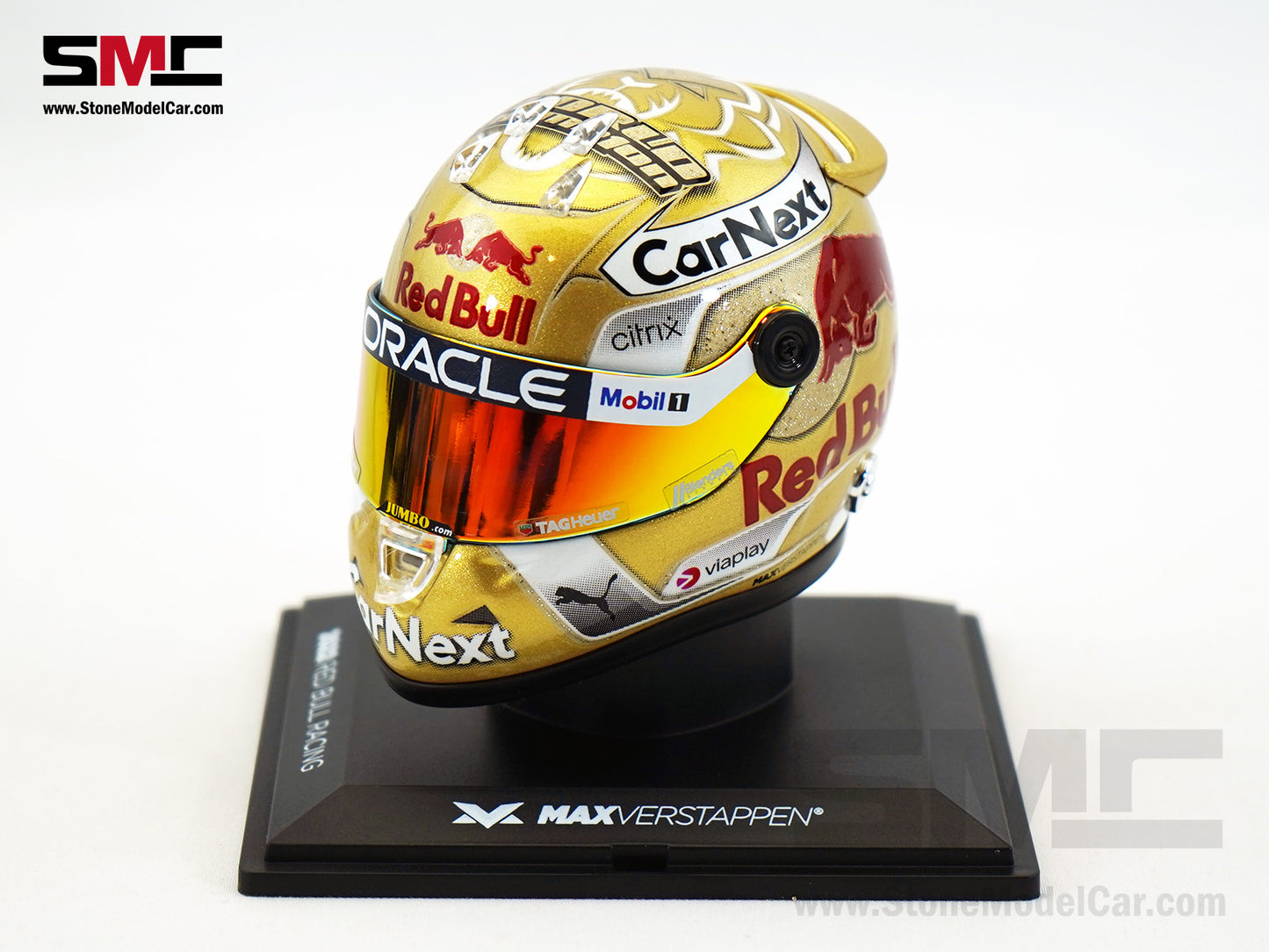 Red Bull F1 RB18 #1 Max Verstappen 2x Times World Champion 2022 Schuberth 1:4 Helmet
