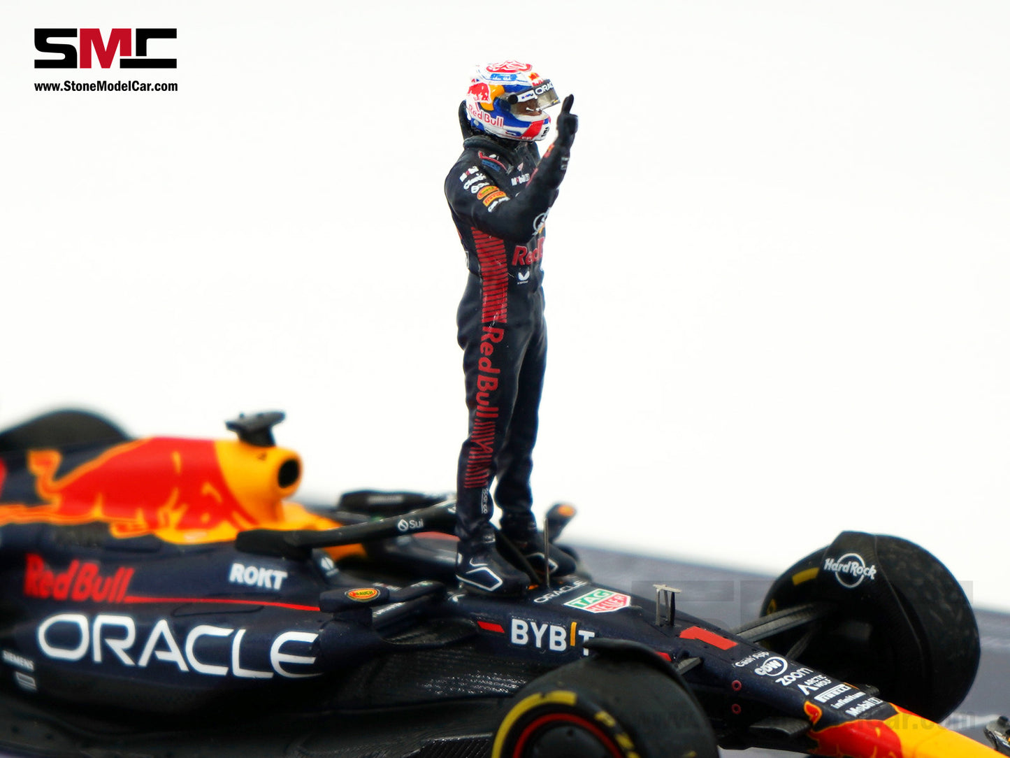 Red Bull F1 RB19 #1 Max Verstappen Winner Qatar GP 2023 World Champion Spark 1:43 Figure Special