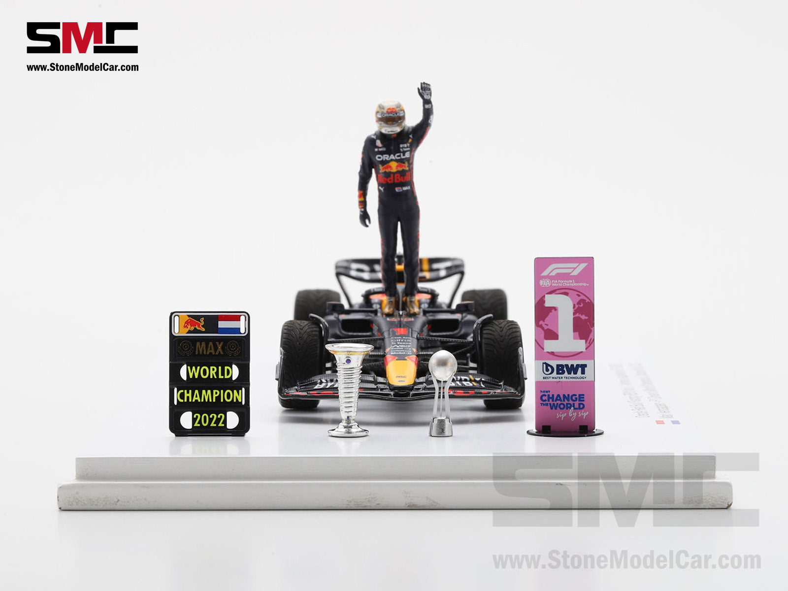 Pre-Order] 2022 World Champion #1 Max Verstappen Red Bull F1