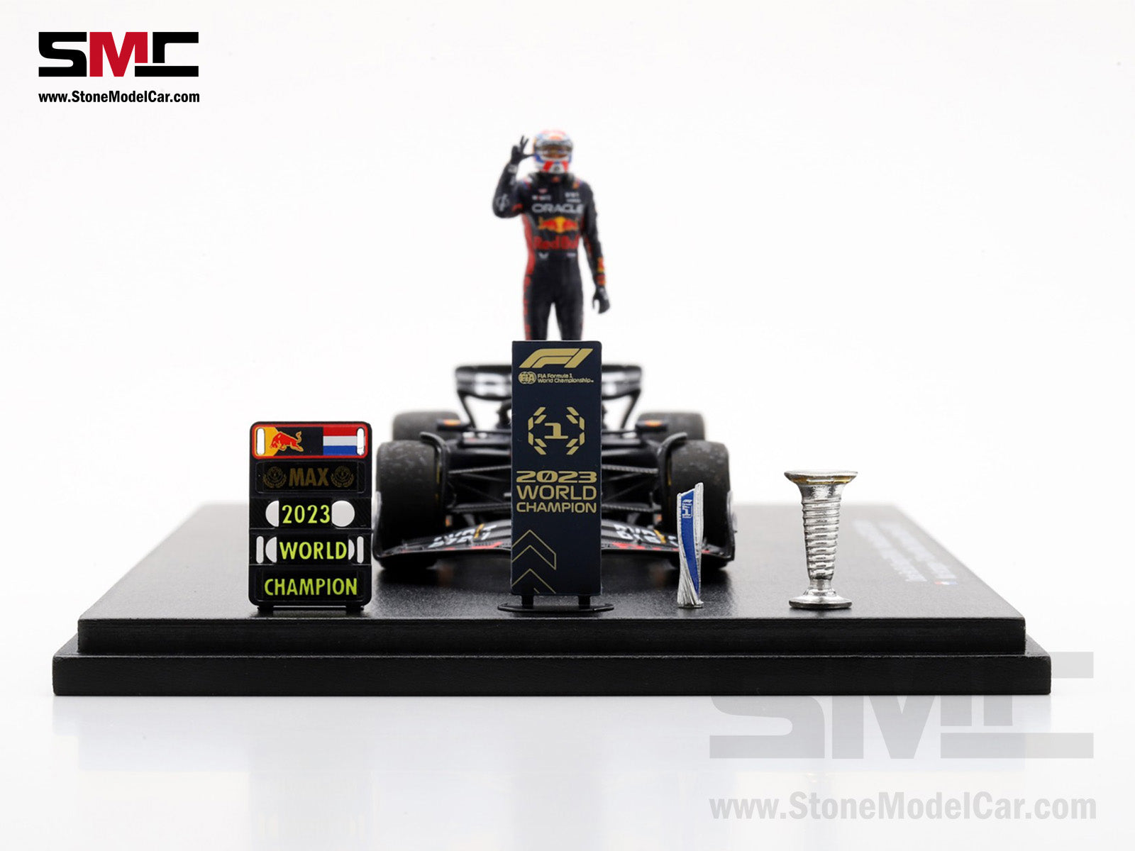 Pre-Order] Red Bull F1 RB19 #1 Max Verstappen Winner Qatar