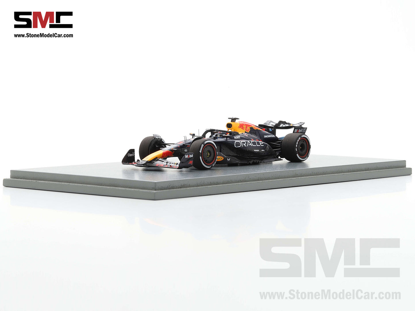 [Pre-Order] Red Bull F1 RB20 #1 Max Verstappen Las Vegas GP 2024 World Champion Spark 1:43 S9547