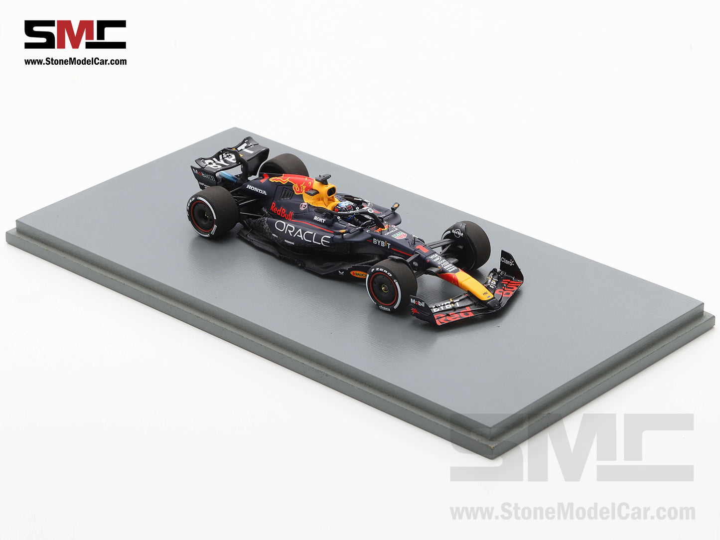 [Pre-Order] Red Bull F1 RB20 #1 Max Verstappen Las Vegas GP 2024 World Champion Spark 1:43 S9547