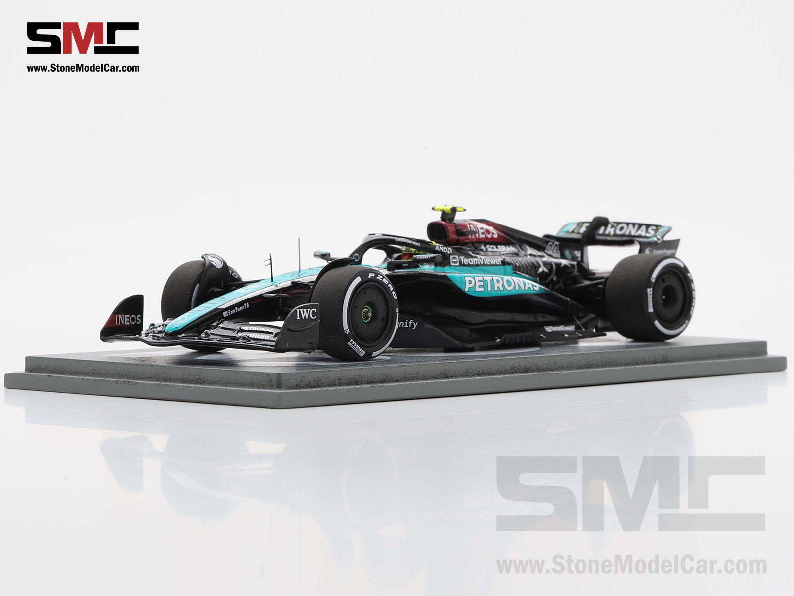 Pre-Order] Mercedes F1 W15 #44 7x World Champion Lewis Hamilton