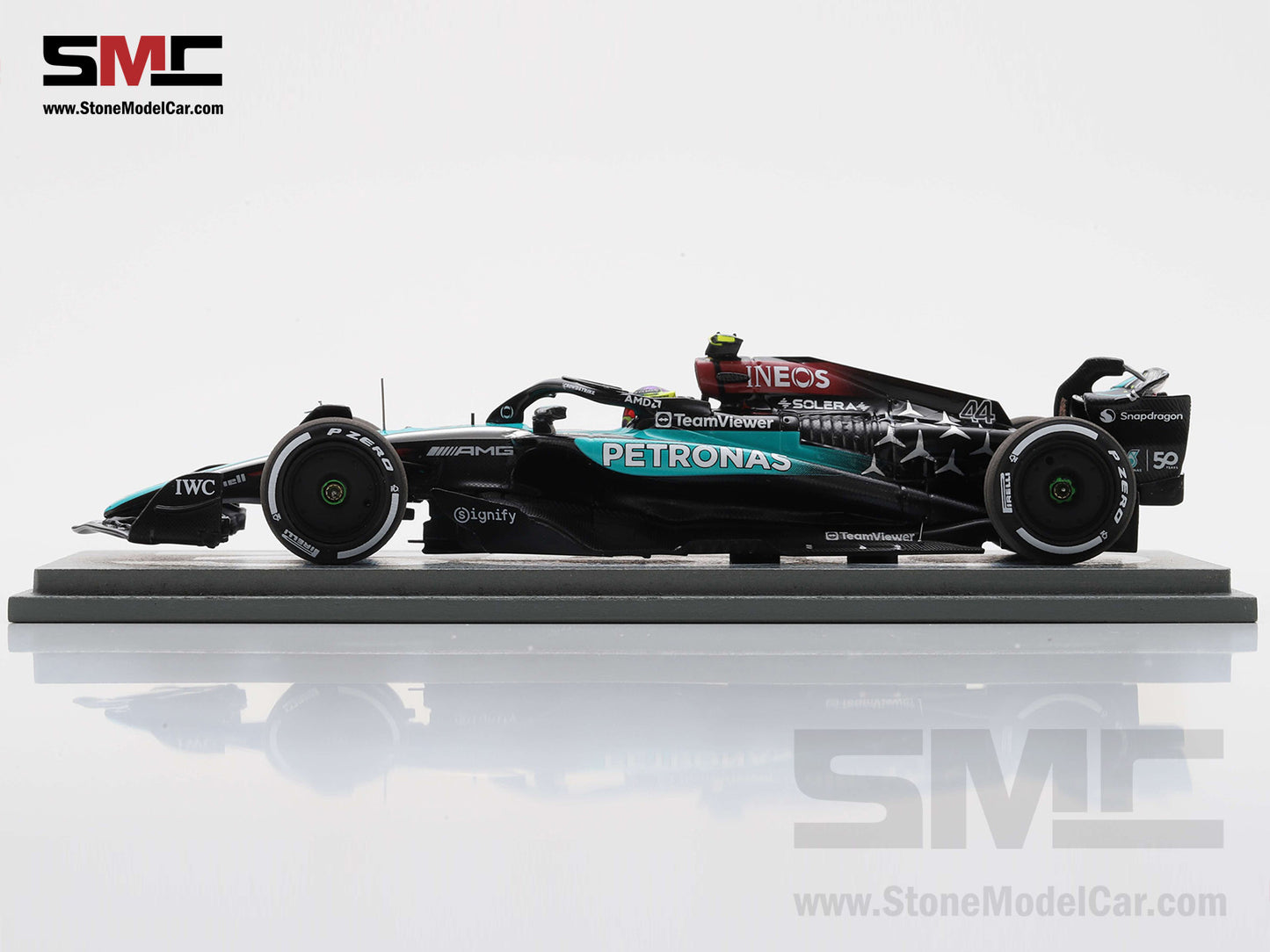 [Pre-Order] Mercedes F1 W15 #44 7x World Champion Lewis Hamilton Singapore GP 2024 350th Race 1:43 Spark S9570