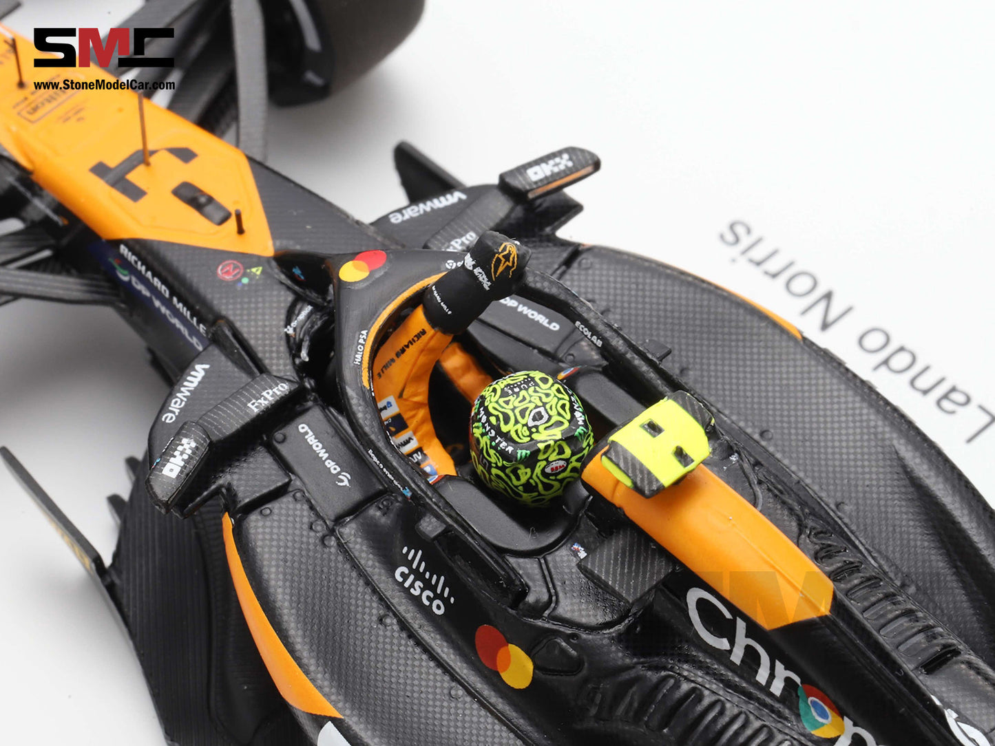 [Pre-Order] McLaren F1 MCL38 #4 L. Norris & #81 O. Piastri Abu Dhabi GP 2024 World Constructors' Champions 1:43 Spark