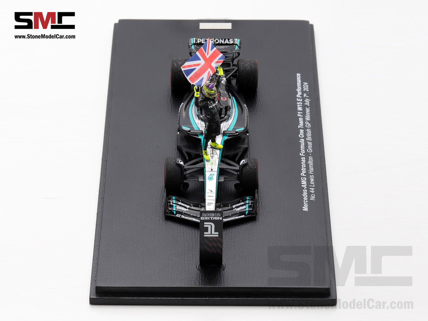[Pre-Order] Mercedes F1 W15 #44 7x World Champion Lewis Hamilton British GP Winner 2024  1:43 Spark Figure Special Edition