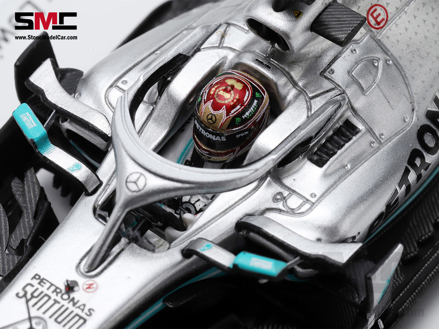 [Pre-Order] Mercedes F1 W10 #44 Lewis Hamilton Abu Dhabi GP Practice 2019 6x World Champion 1:43 Spark