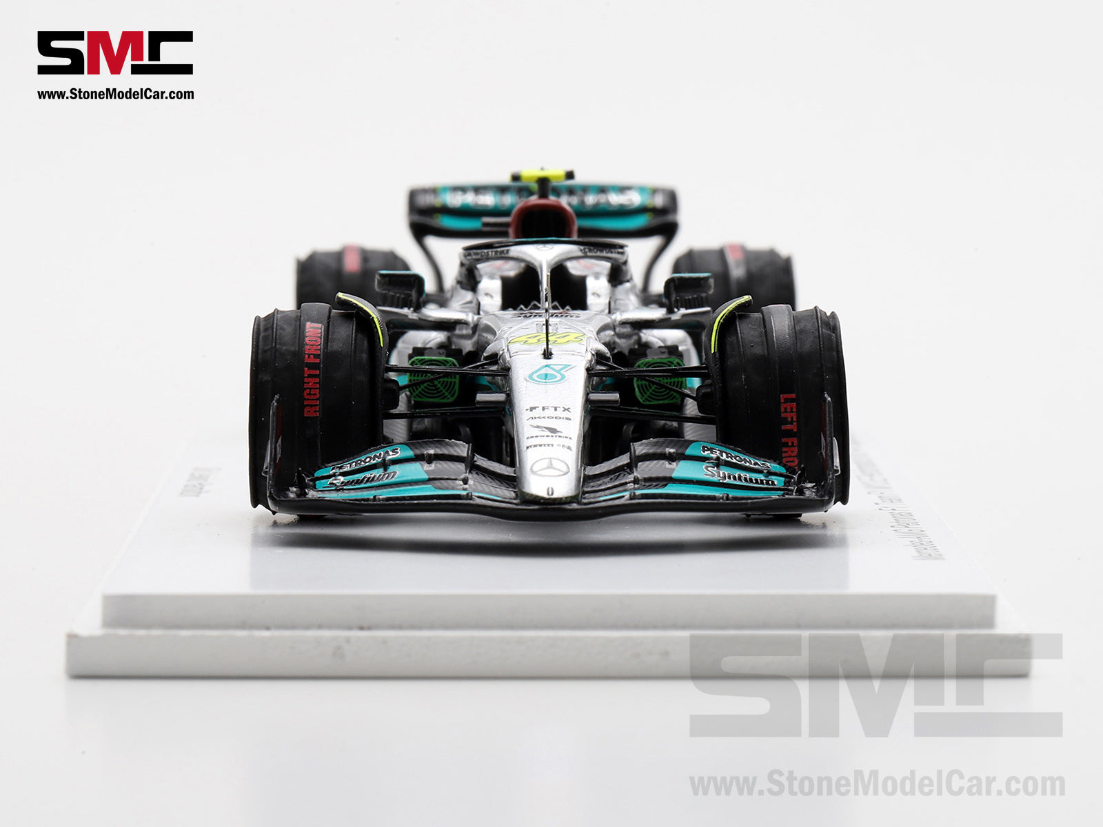 SPARK 1/43 メルセデス F1 W13 ラッセル 2022 ※ボード類無 Amazon.com: Spark Model Scale Model Compatible with Mercedes