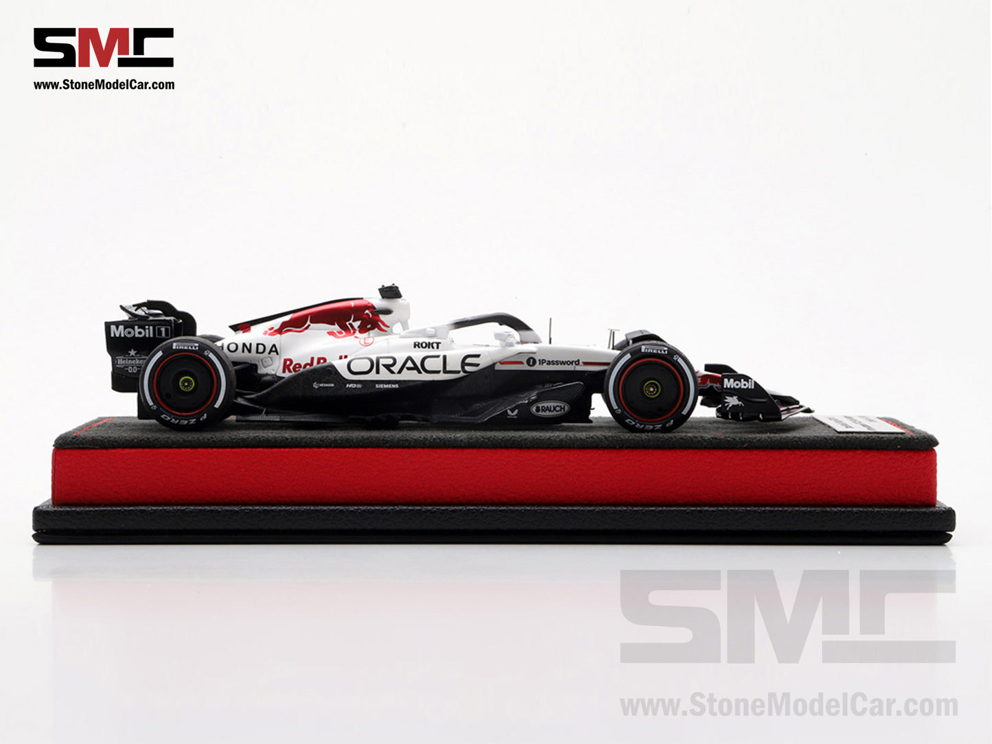 [Pre-Order] Red Bull F1 RB21 #1 Max Verstappen Japanese GP Winner 2025 1:43 Spark Figure Edition