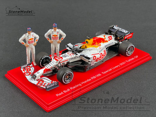 2021 F1 World Champion #33 Max Verstappen & #11 Sergio Perez RB16B Turkish GP 2021 1:43 Spark Figure
