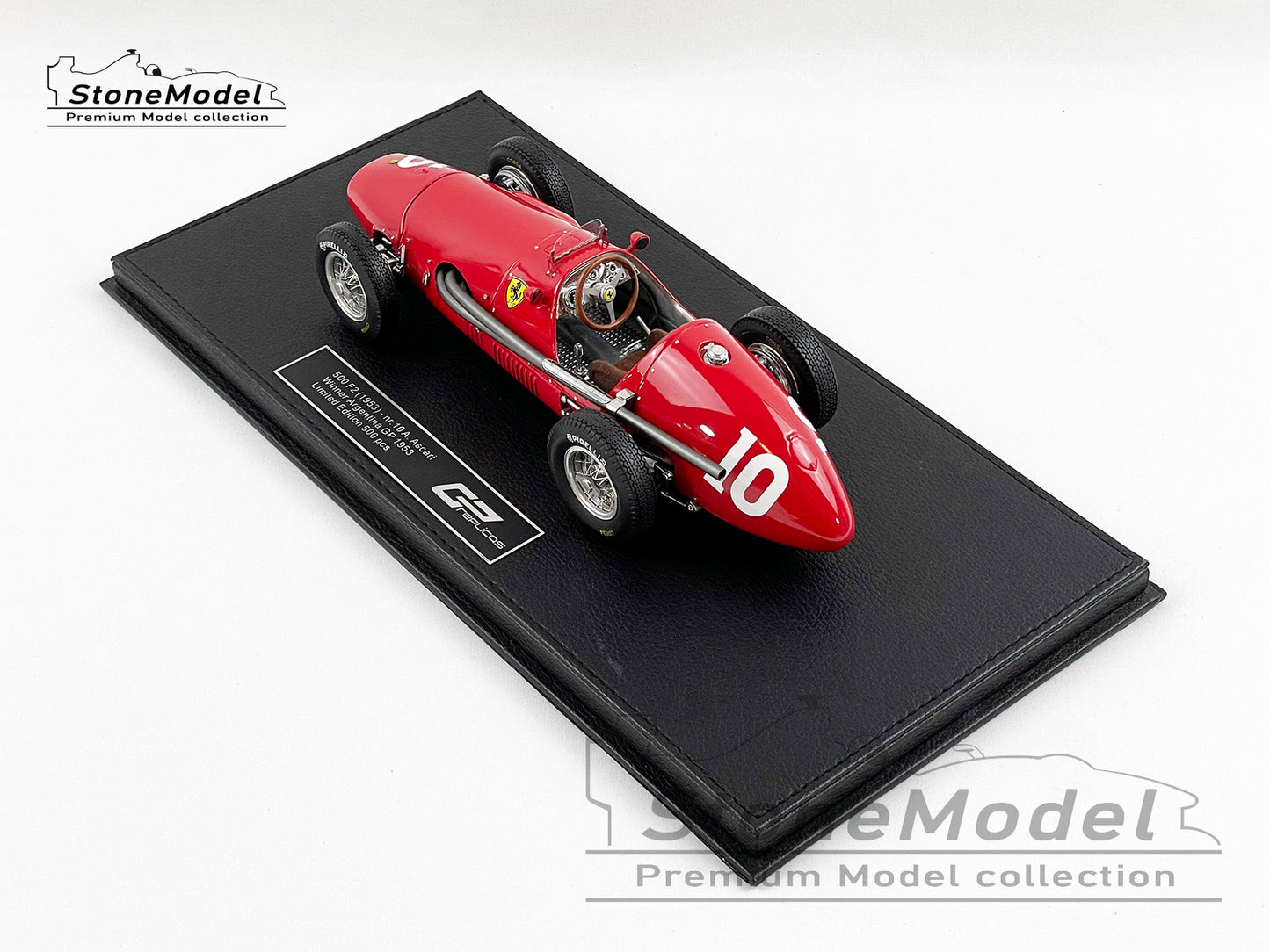 Ferrari F1 500F2 #10 Alberto Ascari Argentina GP 1953 World Champion 1:18 with Figure