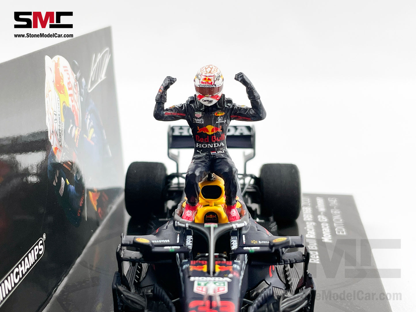 2021 F1 World Champion #33 Max Verstappen Red Bull RB16B Monaco GP 1:43 MINICHAMPS with Figure