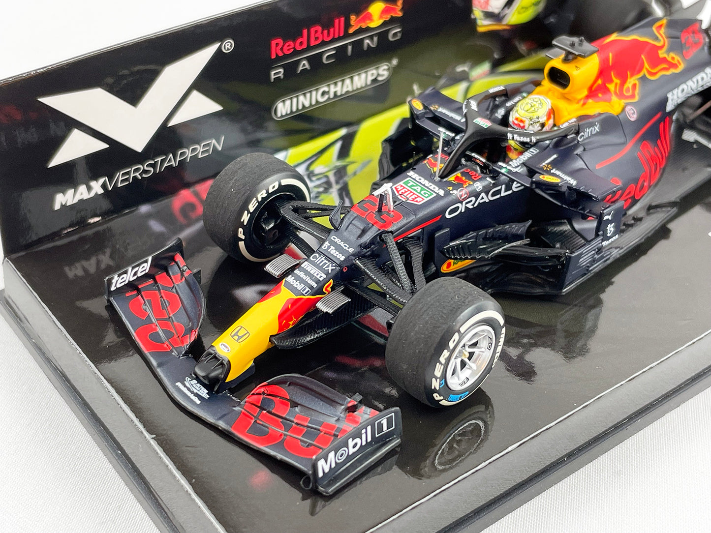 2021 F1 World Champion #33 Max Verstappen Red Bull RB16B Styria & Austria 1:43 MINICHAMPS