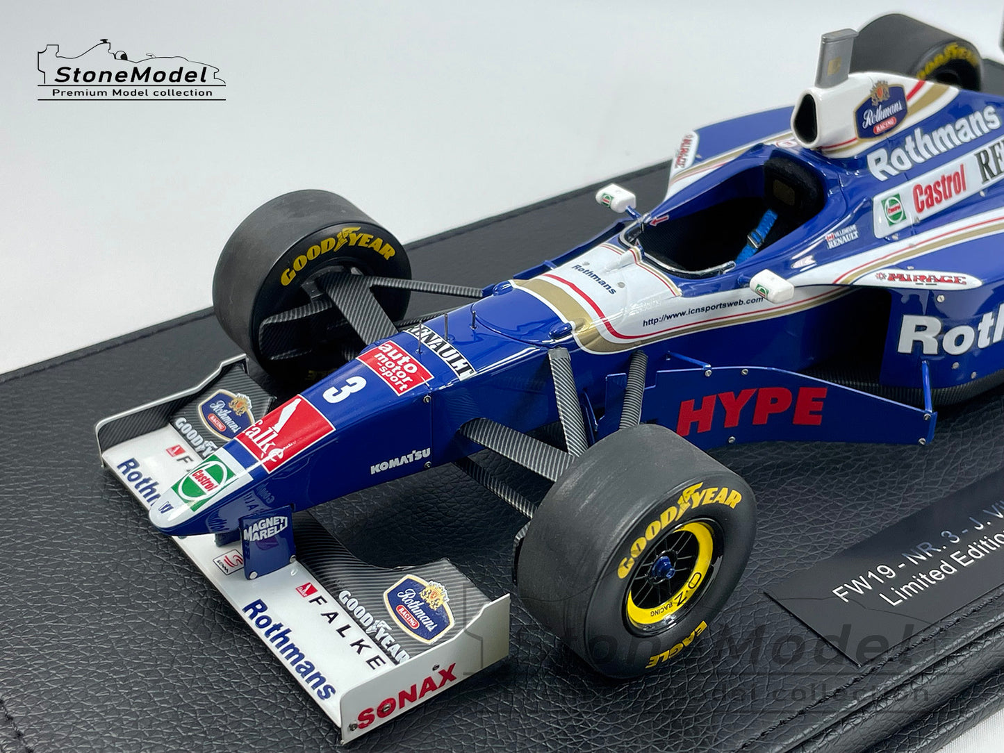 Williams F1 FW19 Jacques Villeneuve 1997 World Champion 1:18 GP REPLICAS + Decal