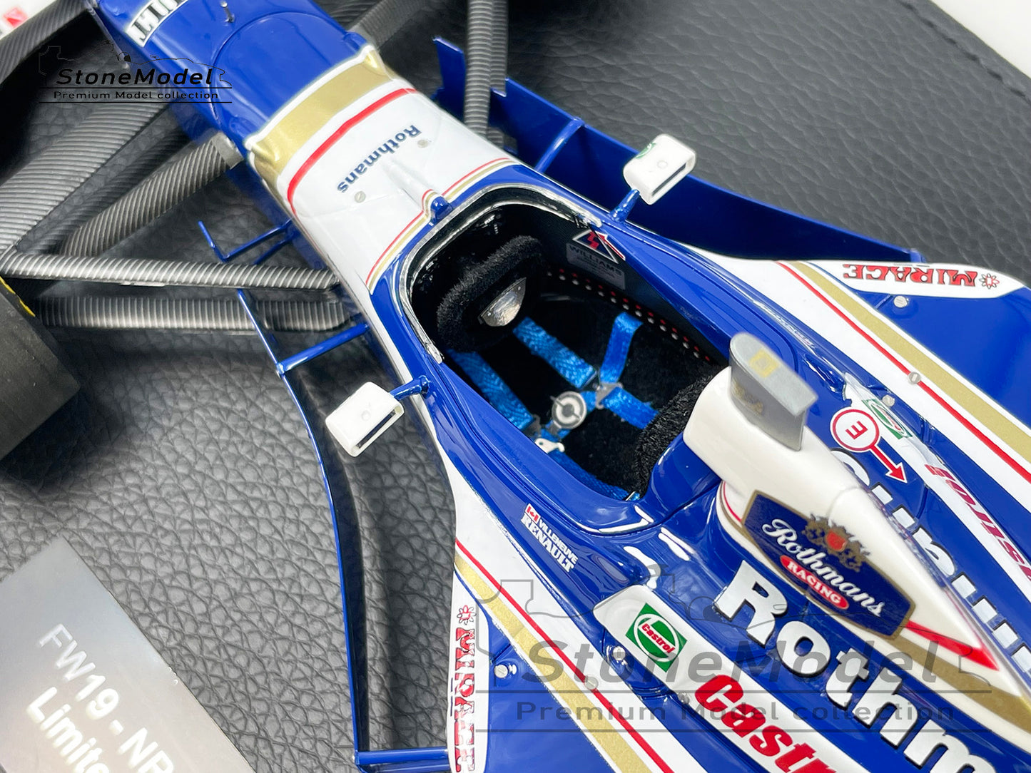 Williams F1 FW19 Jacques Villeneuve 1997 World Champion 1:18 GP REPLICAS + Decal