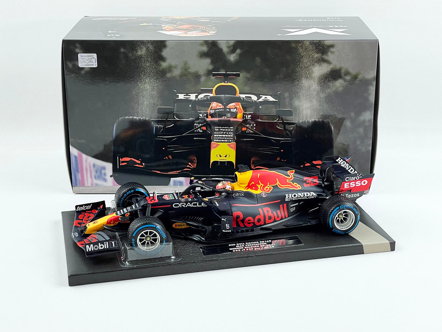 2021 F1 World Champion #33 Max Verstappen Red Bull RB16B Belgian SPA 1:18 MINICHAMPS