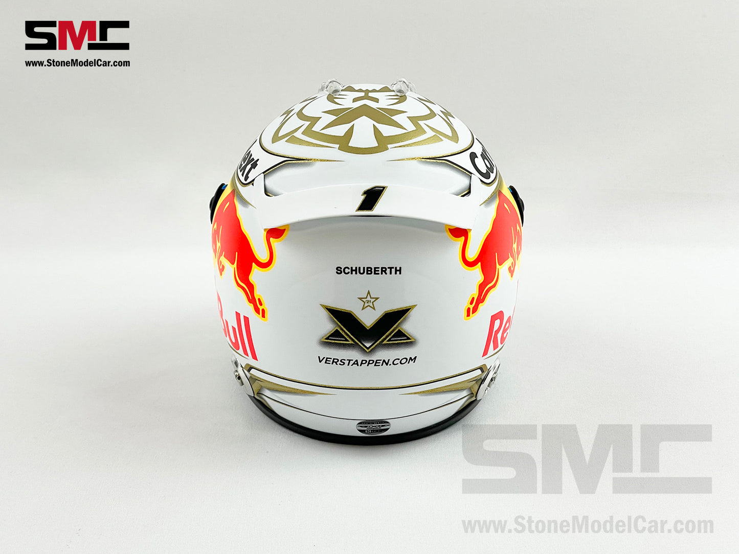 Red Bull F1 RB18 Max Verstappen Season 2022 World Champion Schuberth 1:2 Helmet