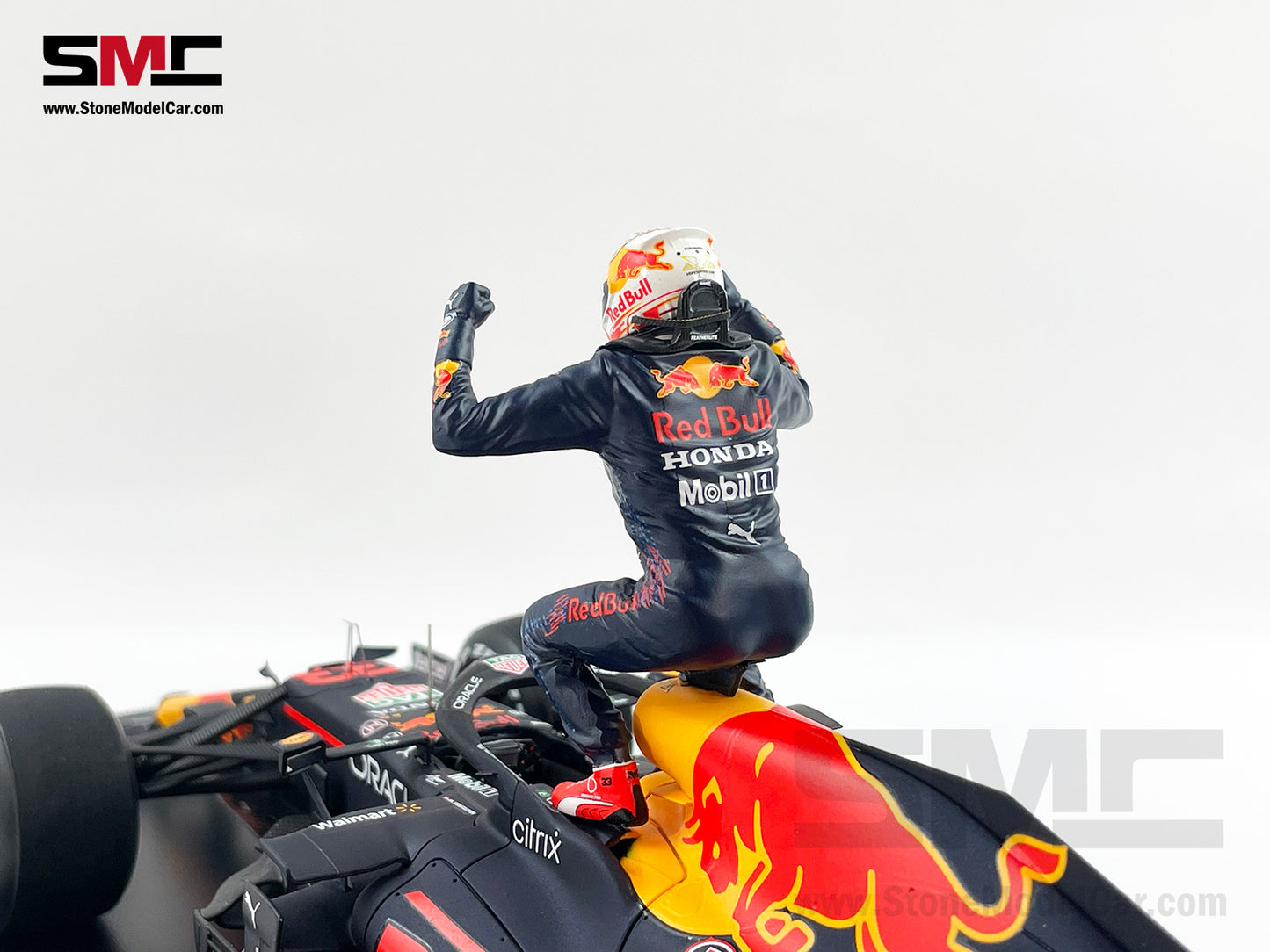 2021 F1 World Champion #33 Max Verstappen Red Bull RB16B Monaco GP 1:18 Spark with Figure