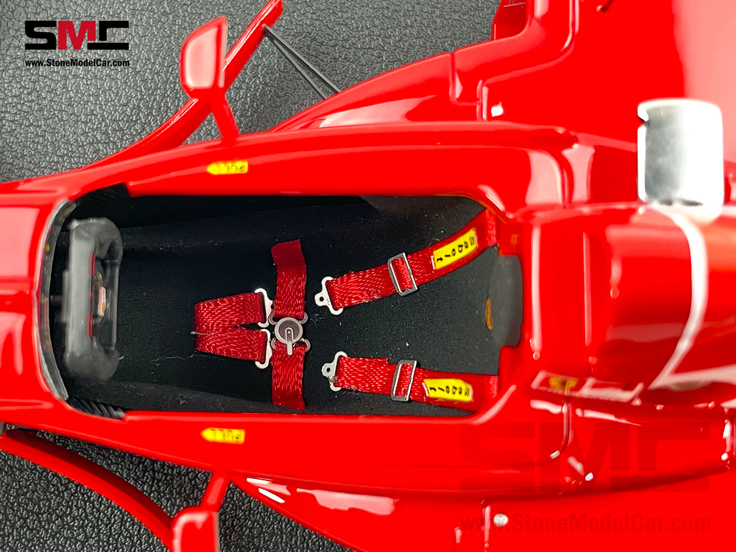 Ferrari F1 F310B Michael Schumacher Canada Winner 1997 1:18 GP REPLICAS + Decal