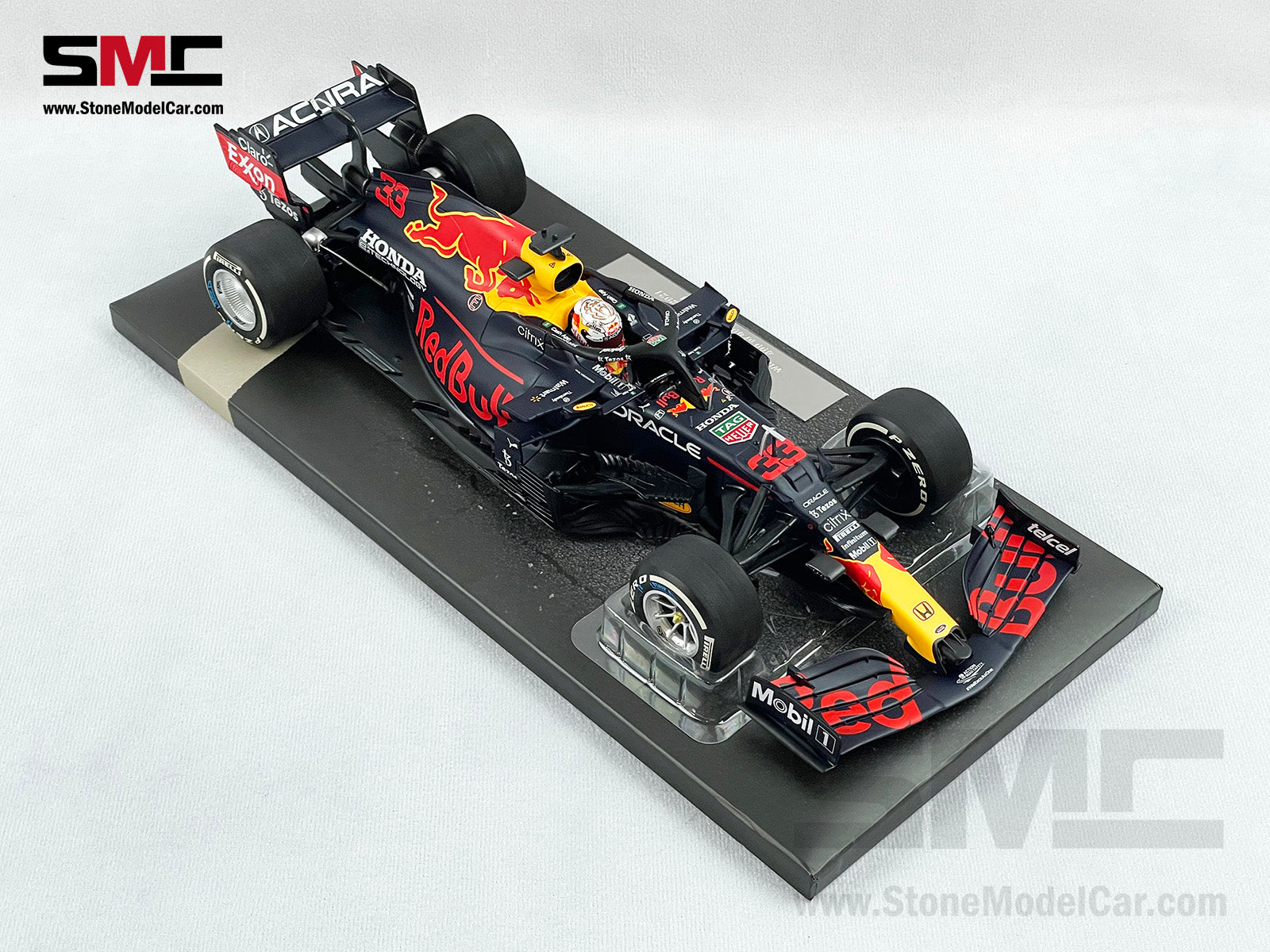 2021 F1 World Champion #33 Max Verstappen Red Bull RB16B US GP Acura 1:18  MINICHAMPS
