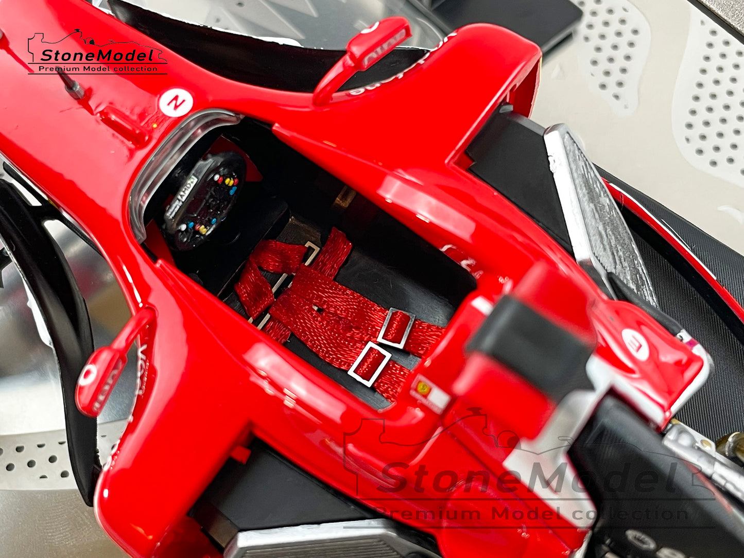 Ferrari F1 F2004 #1 Michael Schumacher ALL TIME CAREER RECORDS 2004 Hot Wheels 1:18